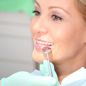 DentalPorcelainisaGreatOptionforCreatingaNaturalAppearance